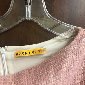 Alice + Olivia Dresses - Alice and Olivia Sequin Cocktail Dress Alice + Olivia Dresses - Alice and Olivia Sequin Cocktail Dress